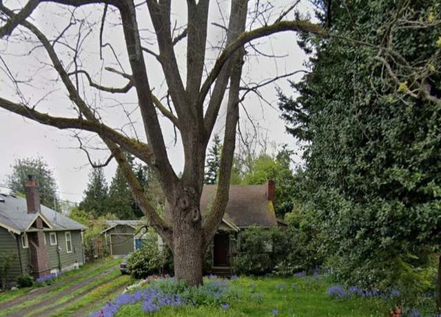 Property at 836 NE 96th St, Seattle, WA 98115, 2 beds, 1 bath