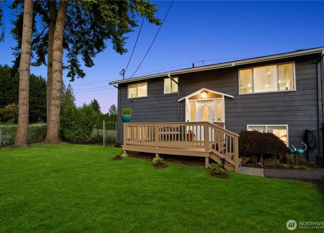 Property at 9226 20th St SE, Lake Stevens, WA 98258, 4 beds, 1 bath
