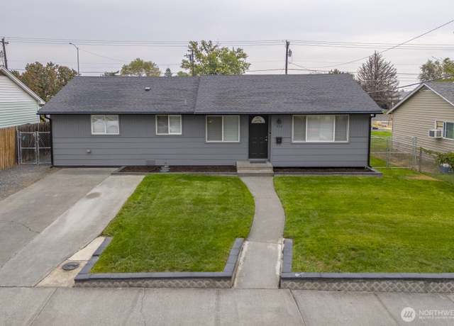 Property at 630 W Loop Dr, Moses Lake, WA 98837, 3 beds, 1 bath