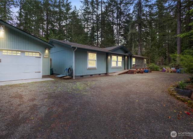 Property at 200 N Hamma Hamma Dr W, Hoodsport, WA 98548, 3 beds, 2 baths