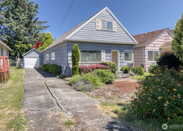 Property at 343 Karr Ave, Hoquiam, WA 98550, 3 beds, 2 baths
