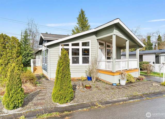 Property at 815 124th St SW #29, Everett, WA 98204, 2 beds, 2 baths