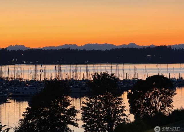 Property at 920 East Bay Dr NE Unit 3C202, Olympia, WA 98506, 2 beds, 2 baths