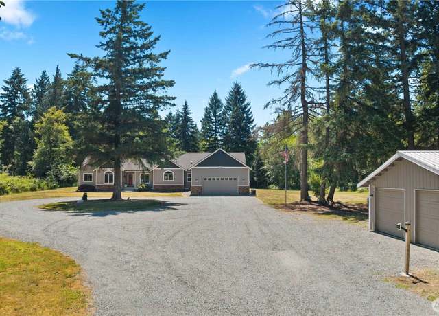Property at 15208 250th St E, Graham, WA 98338, 3 beds, 3 baths