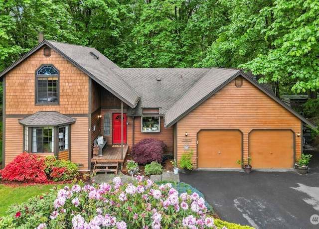 Property at 27718 190th Pl SE, Kent, WA 98042, 3 beds, 2 baths