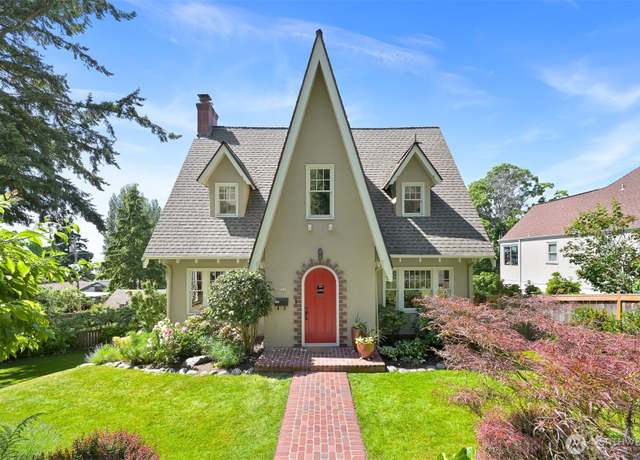 Property at 251 N Garden St, Bellingham, WA 98225, 3 beds, 3 baths