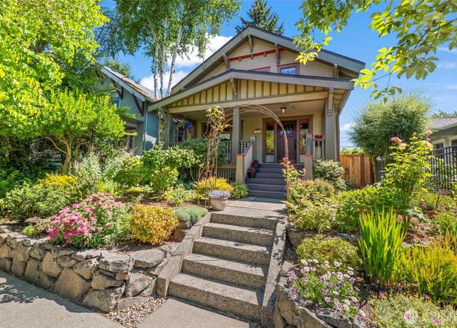 Property at 3016 N 22nd St, Tacoma, WA 98406, 3 beds, 2.5 baths