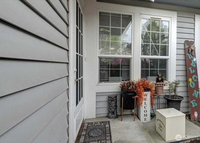 Property at 10922 62nd St E, Puyallup, WA 98372, 2 beds, 1.5 baths