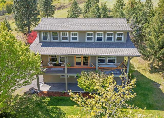 Property at 469 Tag Ln, Walla Walla, WA 99362, 3 beds, 3 baths