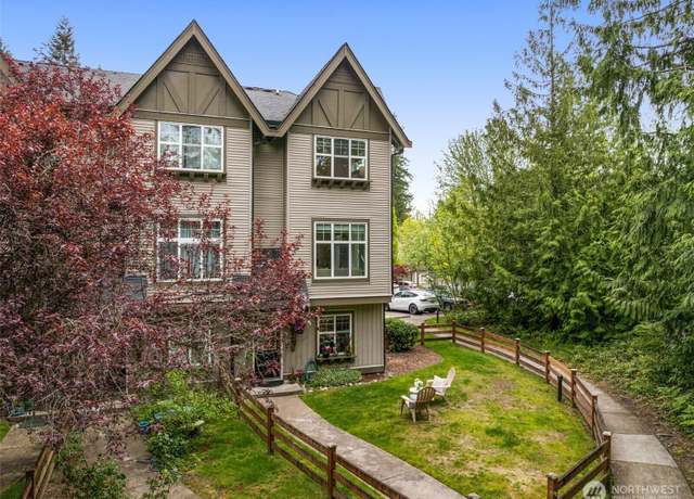 Property at 22657 NE Alder Crest Ln, Redmond, WA 98053, 2 beds, 2.5 baths