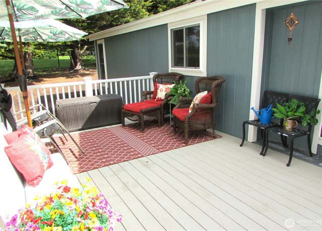 Property at 1427 100th St SW #37, Everett, WA 98204, 3 beds, 2 baths