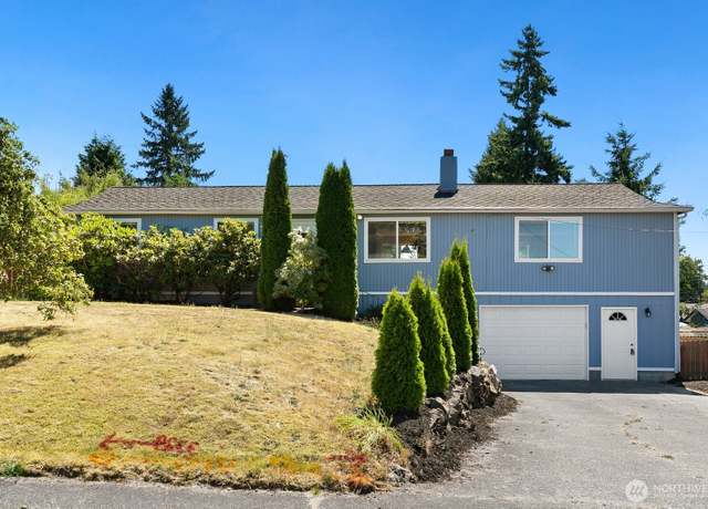 Property at 12615 SE 167th St, Renton, WA 98058, 3 beds, 1.5 baths