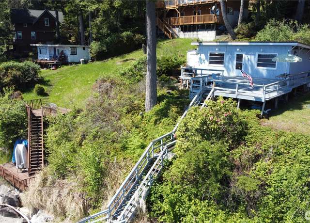 Property at 915 E Herron Blvd NW, Lakebay, WA 98349, 2 beds, 1 bath