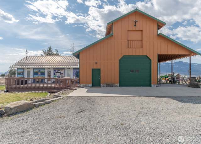 Property at 980 S Webb Pl, East Wenatchee, WA 98802, 1 bed, 1 bath