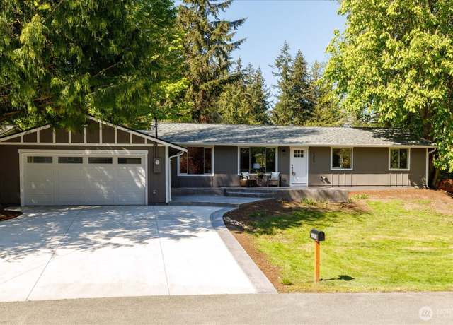 Property at 4353 Douglas St, Langley, WA 98260, 3 beds, 1 bath