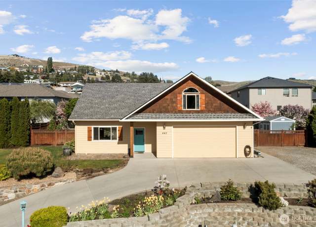 Property at 443 Dorado Ct, East Wenatchee, WA 98802, 4 beds, 3 baths