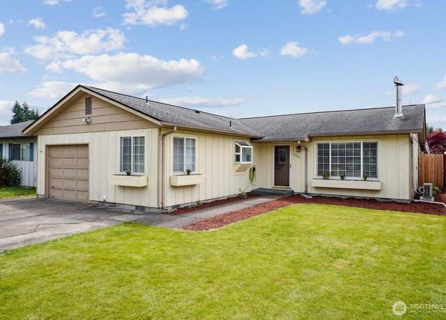 Property at 3381 Nebraska St, Longview, WA 98632, 3 beds, 1 bath