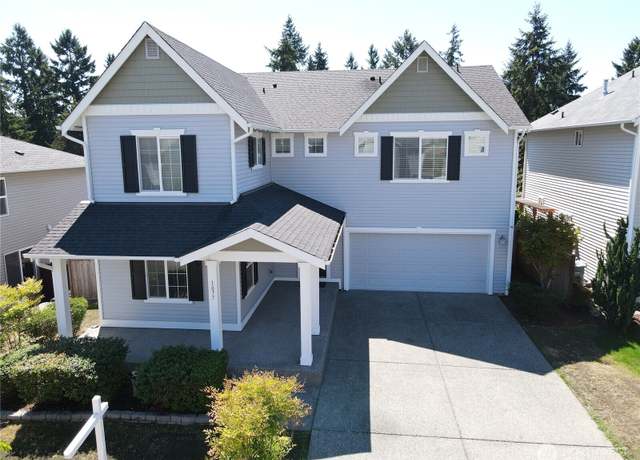 Property at 1077 Hiton Cir, Dupont, WA 98327, 4 beds, 3 baths