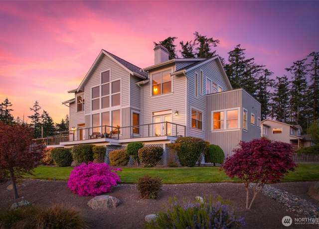 Property at 884 Saratoga Way, Camano Island, WA 98282, 4 beds, 3.5 baths