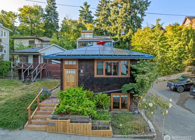 Property at 3522 S Leschi Pl, Seattle, WA 98144, 2 beds, 2 baths