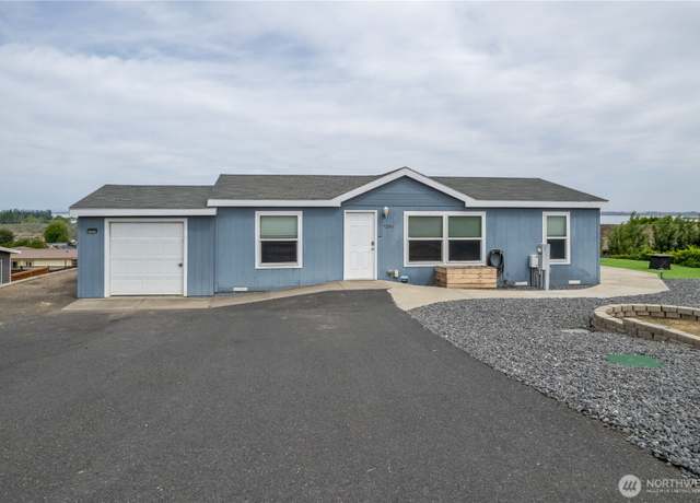 Property at 7200 Terrace Ave SE, Othello, WA 99344, 3 beds, 2 baths