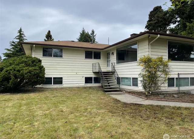 Property at 4206 S 148th St, Tukwila, WA 98168, 5 beds, 3 baths
