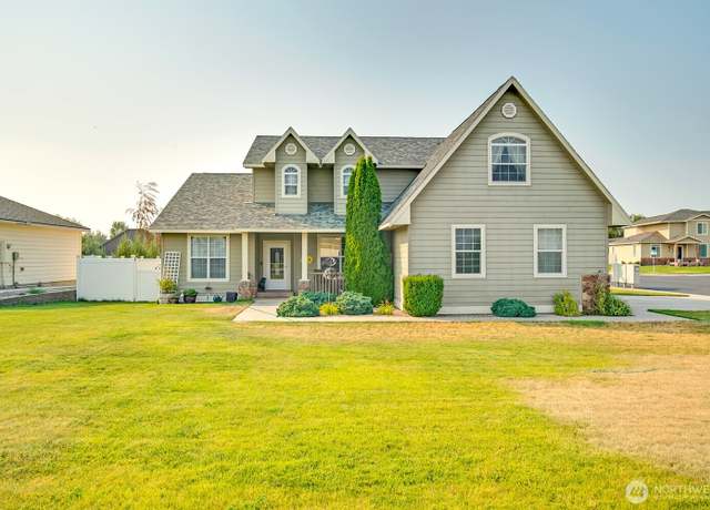 Property at 600 N Bluff West Dr, Moses Lake, WA 98837, 4 beds, 2.5 baths