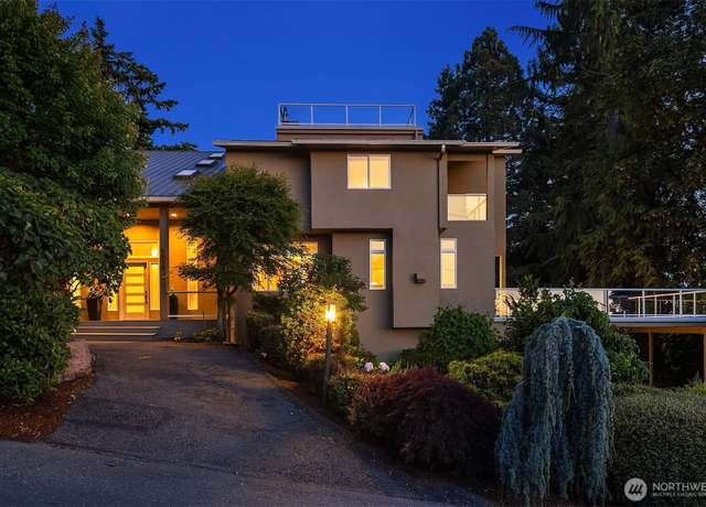 Property at 6819 SE 32 St, Mercer Island, WA 98040, 6 beds, 4.5 baths