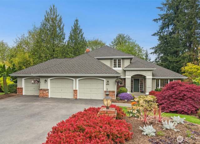 Property at 26006 NE 27th Dr, Redmond, WA 98053, 4 beds, 2.5 baths
