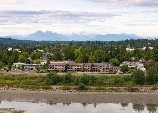 Property at 1300 Peace Portal Dr #106, Blaine, WA 98230, 3 beds, 2 baths