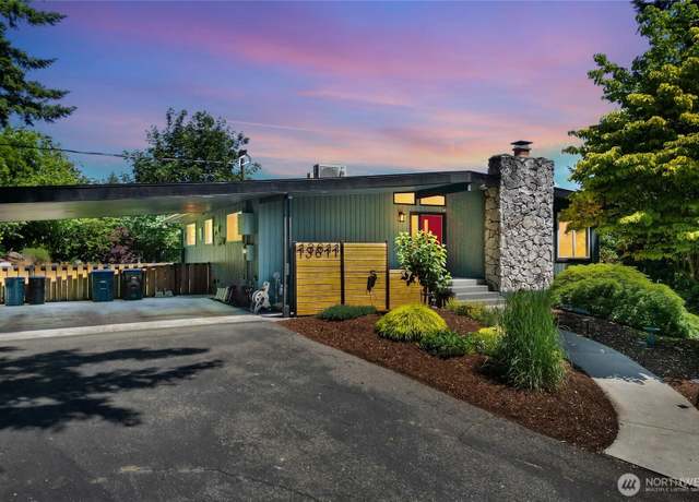 Property at 13611 Military Rd E, Puyallup, WA 98374, 4 beds, 2 baths