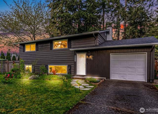 Property at 10927 102nd Ave SW, Lakewood, WA 98498, 3 beds, 2 baths