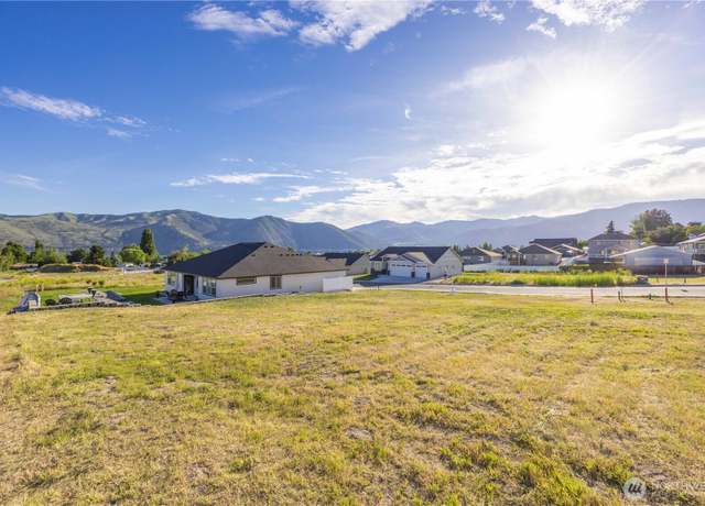 Property at 73 Sailing Hawk Ln, Manson, WA 98831