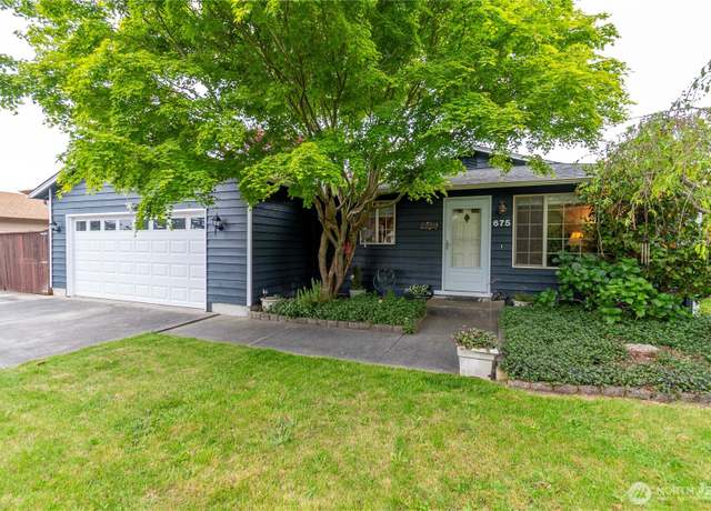 Property at 675 NW Columbia Dr, Oak Harbor, WA 98277, 3 beds, 2 baths
