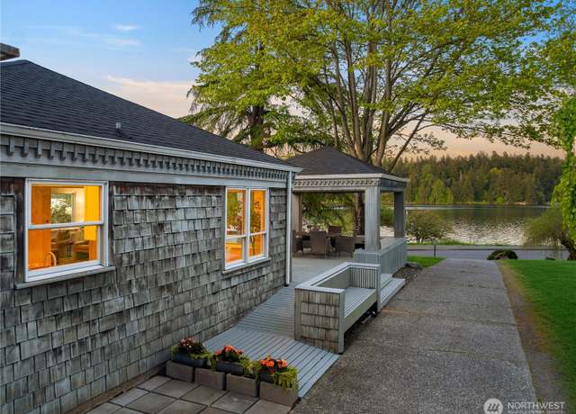 Property at 5063 Lake Washington Blvd S, Seattle, WA 98118, 3 beds, 2 baths