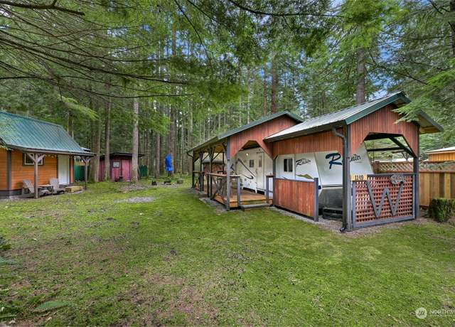 Property at 1149 Alder Ln, Sumas, WA 98266, 3 beds, 1 bath