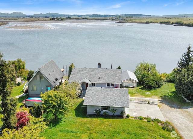 Property at 11586 Scott Rd, Bow, WA 98232, 2 beds, 2 baths