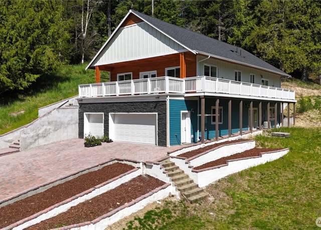 Property at 15941 Glenwood Rd SW, Port Orchard, WA 98367, 4 beds, 3 baths