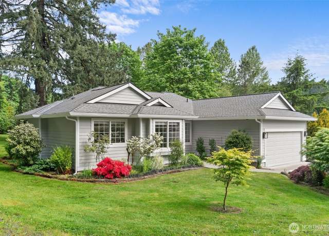 Property at 16100 SE 113th Pl, Renton, WA 98059, 3 beds, 2 baths