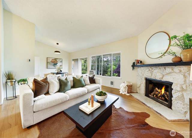 Property at 17430 Ambaum Blvd S #46, Seattle, WA 98148, 2 beds, 1 bath