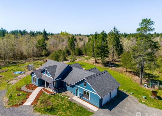 Property at 225 Blue Eagle Dr, Toledo, WA 98591, 5 beds, 2 baths