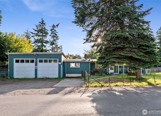 Property at 6806 44th Ave E, Tacoma, WA 98443, 3 beds, 1.5 baths