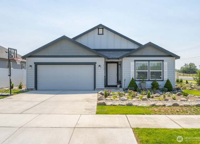 Property at 4735 W Cottontail St, Moses Lake, WA 98837, 3 beds, 2 baths