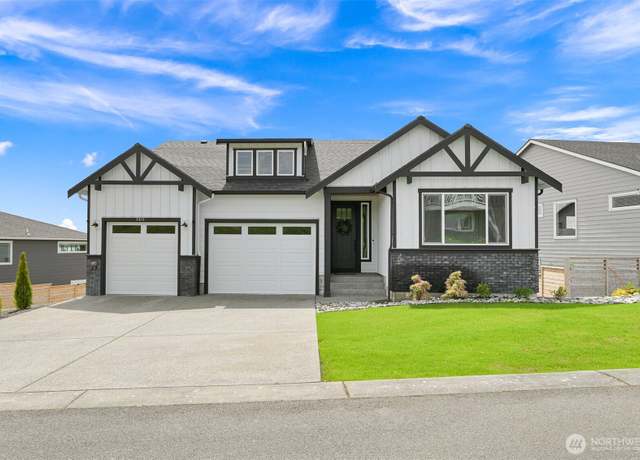 Property at 5411 Lonicera Dr, Blaine, WA 98230, 4 beds, 3 baths