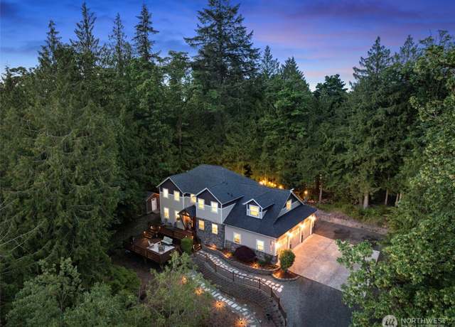 Property at 4565 Harper Hill Rd SE, Port Orchard, WA 98366, 4 beds, 2.5 baths