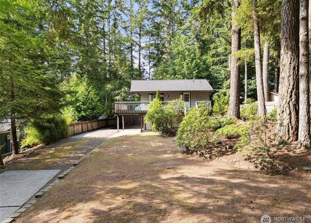 Property at 4445 SE Firmont Dr, Port Orchard, WA 98367, 2 beds, 1 bath