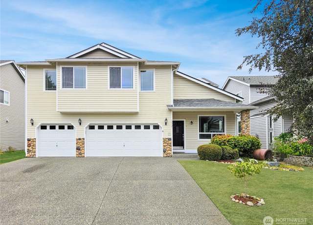 Property at 12421 160th St E, Puyallup, WA 98374, 6 beds, 3 baths