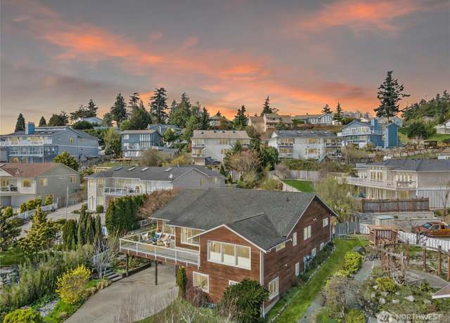 Property at 4504 Queen Ann Way, Anacortes, WA 98221, 5 beds, 5 baths
