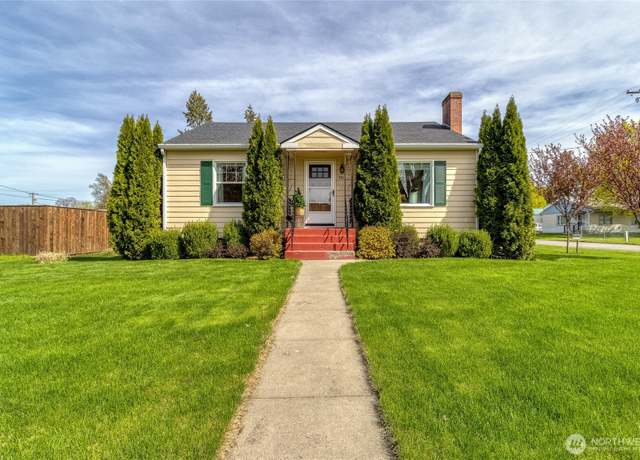 Property at 721 Main St, Waitsburg, WA 99361, 3 beds, 2 baths