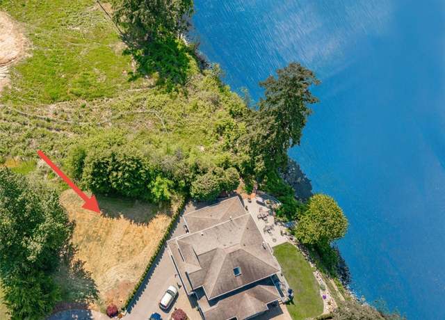Property at 16 Seaside Dr, Blaine, WA 98230
